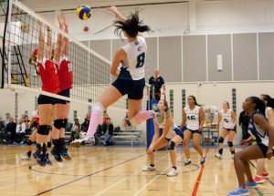 The Huskies women’s volleyball team in action against Loyalist on Oct. 31 at Alex Barbier Gym, St. James. Photo: Michael Stefancic / GBC