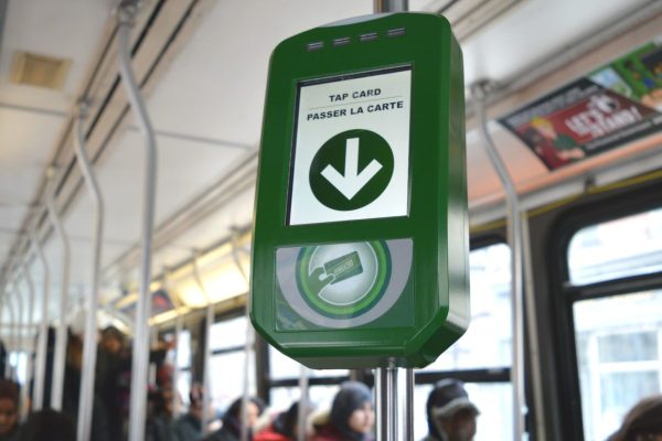 Presto cards to replace Metropasses in 2017 Image of a Presto card reader on a poll in a street car
