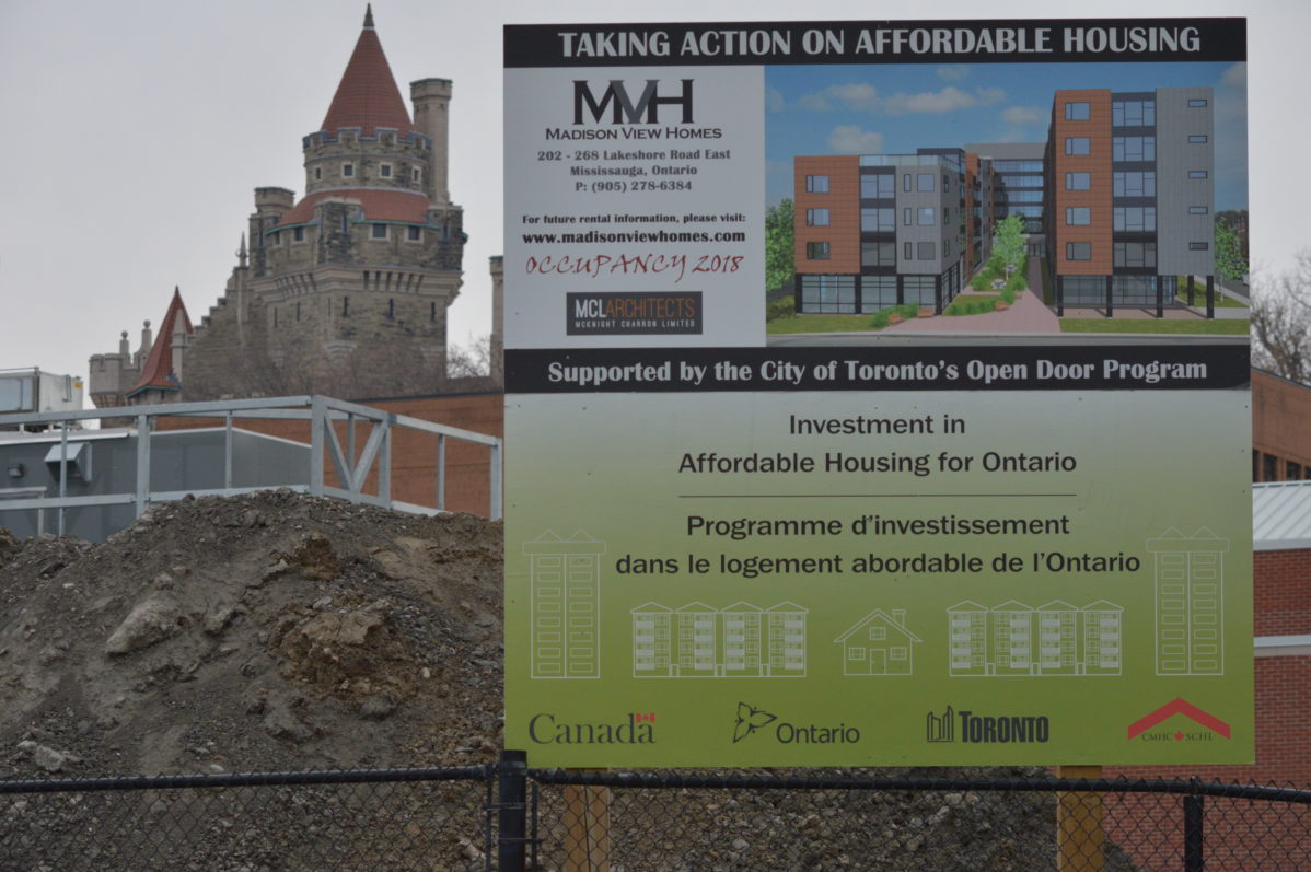 An apartment building with 82 units of affordable housing is being built near Casa Loma campus. Photo: Steve Cornwell / The Dialog