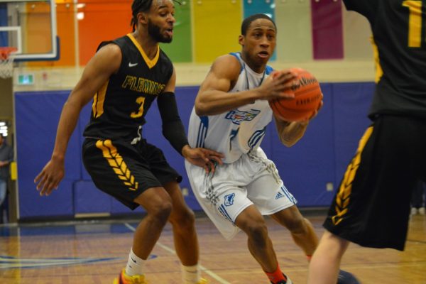 Huskies basketball win as playoffs approach
